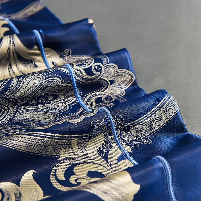 91家纺网 家纺一手货源 找家纺 优美 2025新款一字绣提花四件套系列 曼珠莎华（奢华蓝）