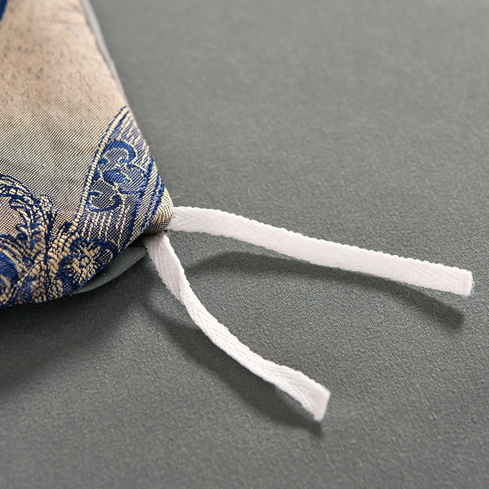 91家纺网 家纺一手货源 找家纺 优美 2025新款一字绣提花四件套系列 曼珠莎华（奢华蓝）