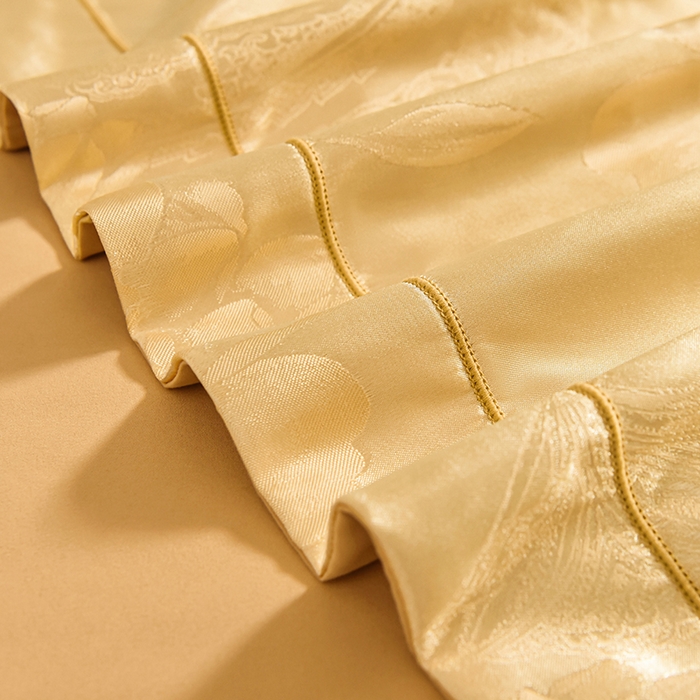 91家纺网 家纺一手货源 找家纺 优美 2025新款一字绣提花四件套系列 花间飞舞（金驼）