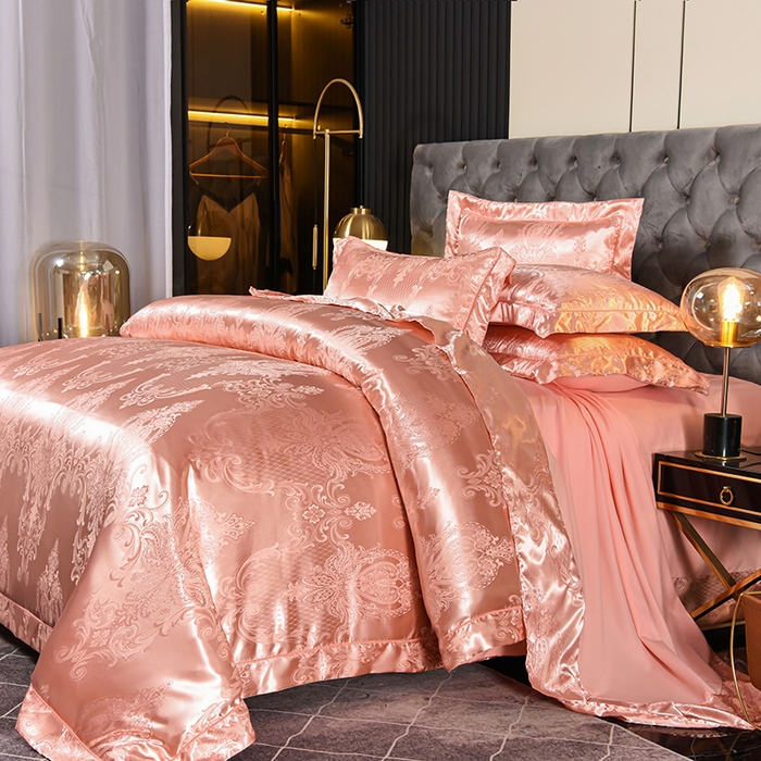 91家纺网 家纺一手货源 找家纺 优美 2025新款一字绣提花四件套系列 卡萨金爵（浅琥珀）