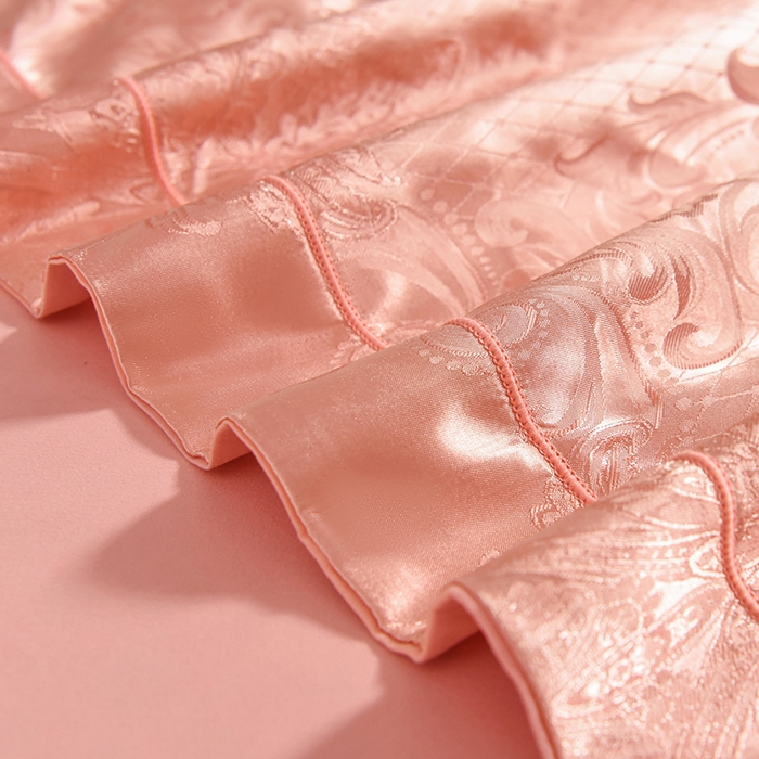 91家纺网 家纺一手货源 找家纺 优美 2025新款一字绣提花四件套系列 卡萨金爵（浅琥珀）