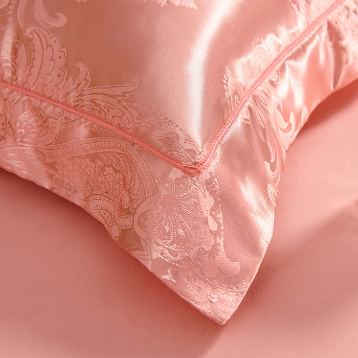 91家纺网 家纺一手货源 找家纺 优美 2025新款一字绣提花四件套系列 卡萨金爵（浅琥珀）