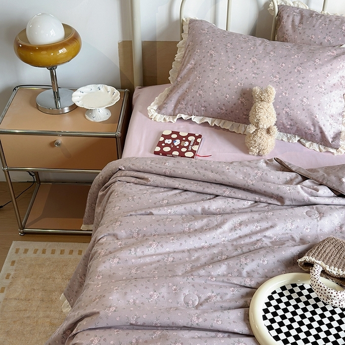 91家纺网 家纺一手货源 找家纺 （总）绫韵家纺 2025新品夏季韩式浪漫小花边空调被夏被薄被子套件系列