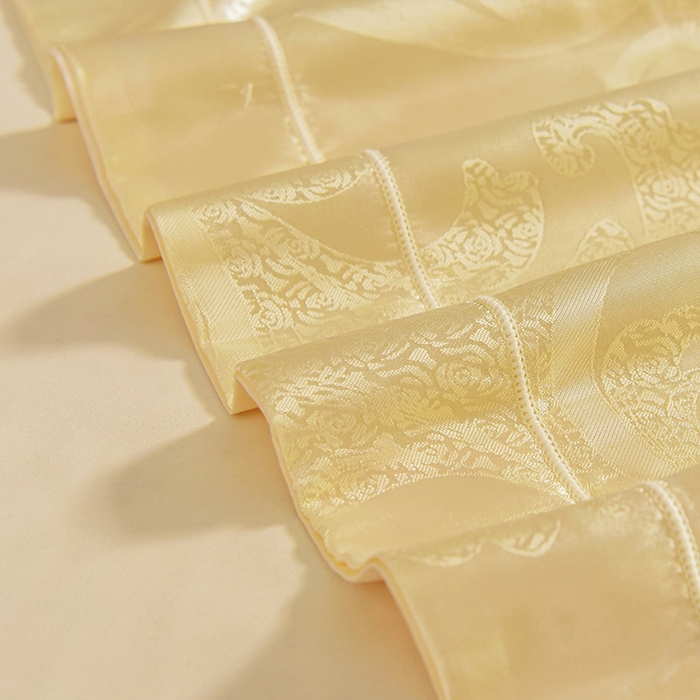 91家纺网 家纺一手货源 找家纺 优美 2025新款一字绣提花四件套系列 琳达与珍妮（米黄）