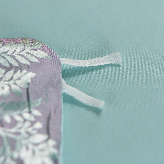 91家纺网 家纺一手货源 找家纺 优美 2025新款一字绣提花四件套系列 叶语迷裳（水绿）