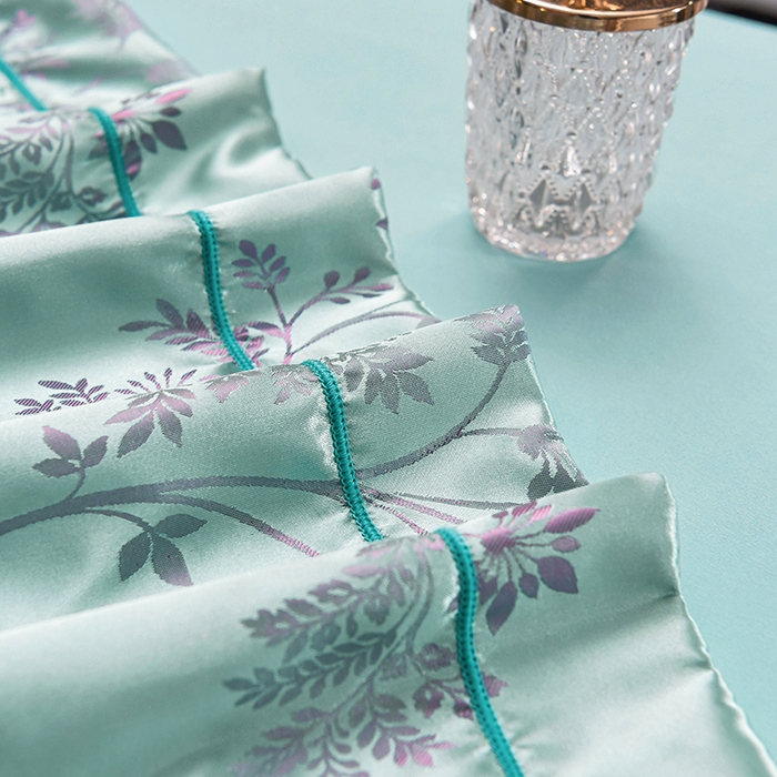 91家纺网 家纺一手货源 找家纺 优美 2025新款一字绣提花四件套系列 叶语迷裳（水绿）