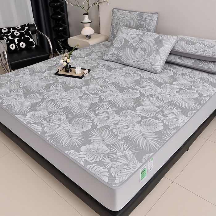 91家纺网 家纺一手货源 找家纺 （总）芯诗曼家纺 2025新款三明治凉感丝提花冰丝席凉席三件套