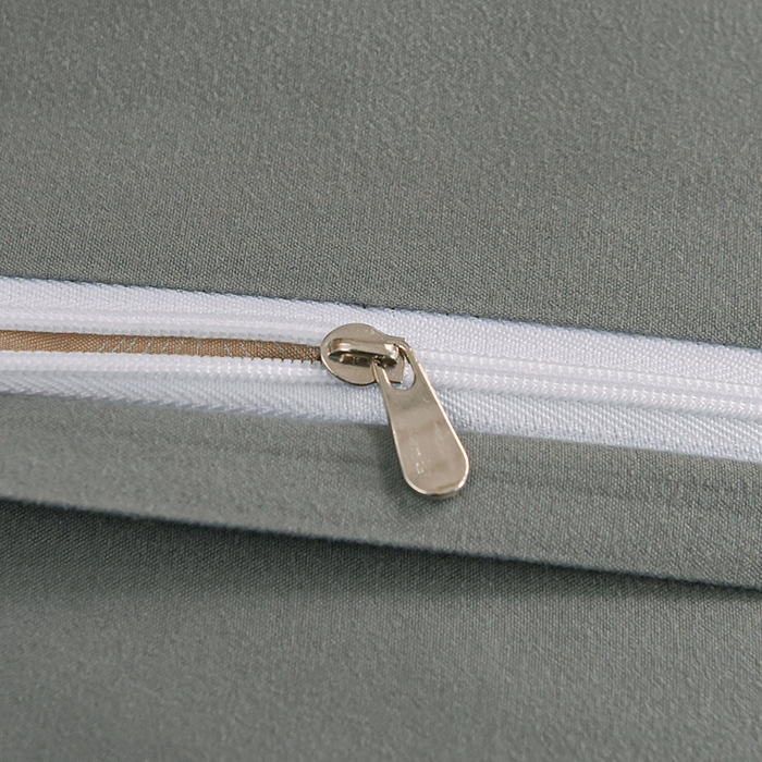 91家纺网 家纺一手货源 找家纺 优美 2025新款一字绣提花四件套系列 圣佛丽亚（富贵金）