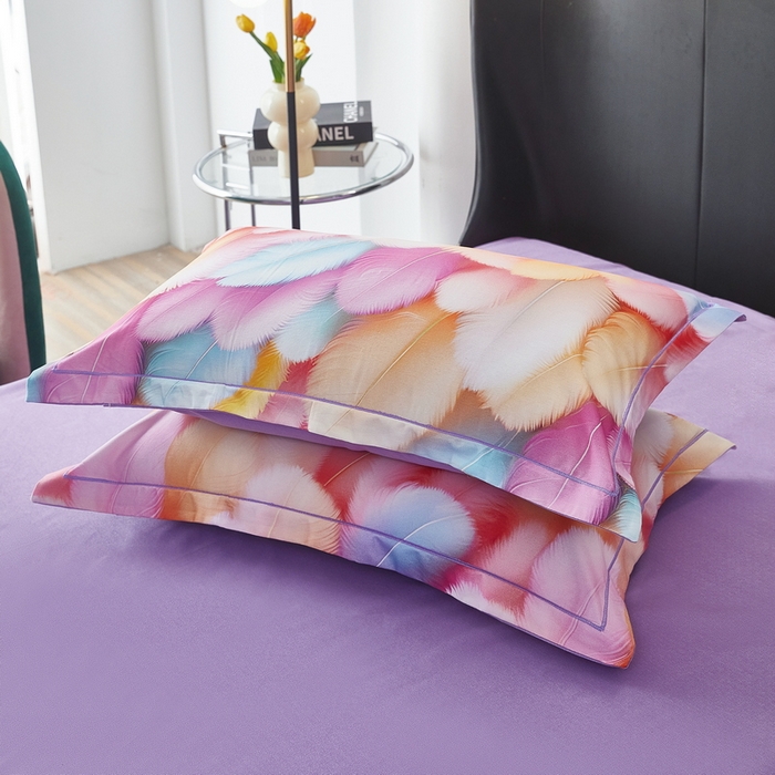 91家纺网 家纺一手货源 找家纺 雲归梦 2025春夏新款全棉纯棉5D数码印花四件套 羽毛飘飘-粉