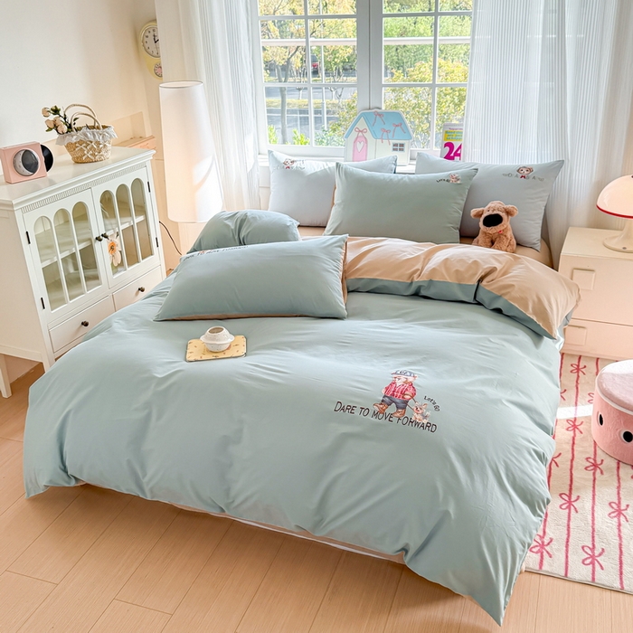 91家纺网 家纺一手货源 找家纺 （总）雲归梦 2025春夏新款全棉纯棉刺绣潮熊学院派系列四件套