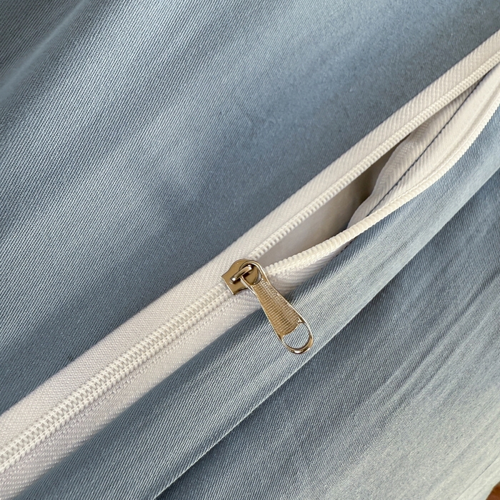 91家纺网 家纺一手货源 找家纺 雲归梦 2025春夏新款全棉纯棉刺绣潮熊学院派系列四件套 熊猫熊