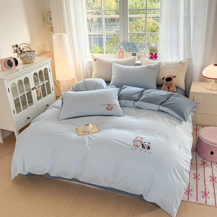 雲归梦 2025春夏新款全棉纯棉刺绣潮熊学院派系列四件套 熊猫熊