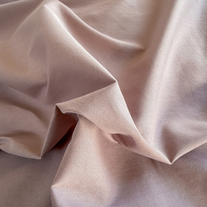 91家纺网 家纺一手货源 找家纺 雲归梦 2025春夏新款全棉纯棉刺绣潮熊学院派系列四件套 肯尼熊