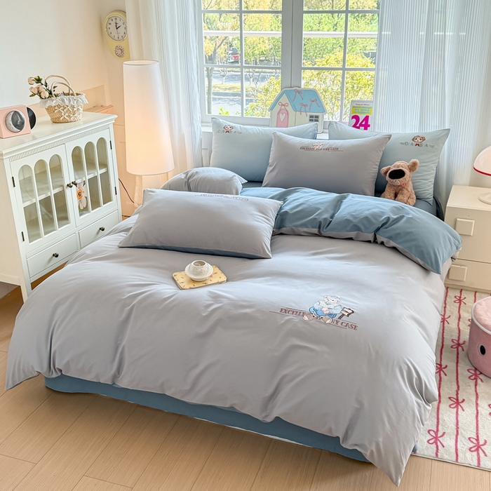 雲归梦 2025春夏新款全棉纯棉刺绣潮熊学院派系列四件套 穆赛熊