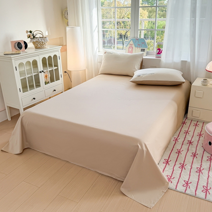 91家纺网 家纺一手货源 找家纺 雲归梦 2025春夏新款全棉纯棉刺绣潮熊学院派系列四件套 学院熊