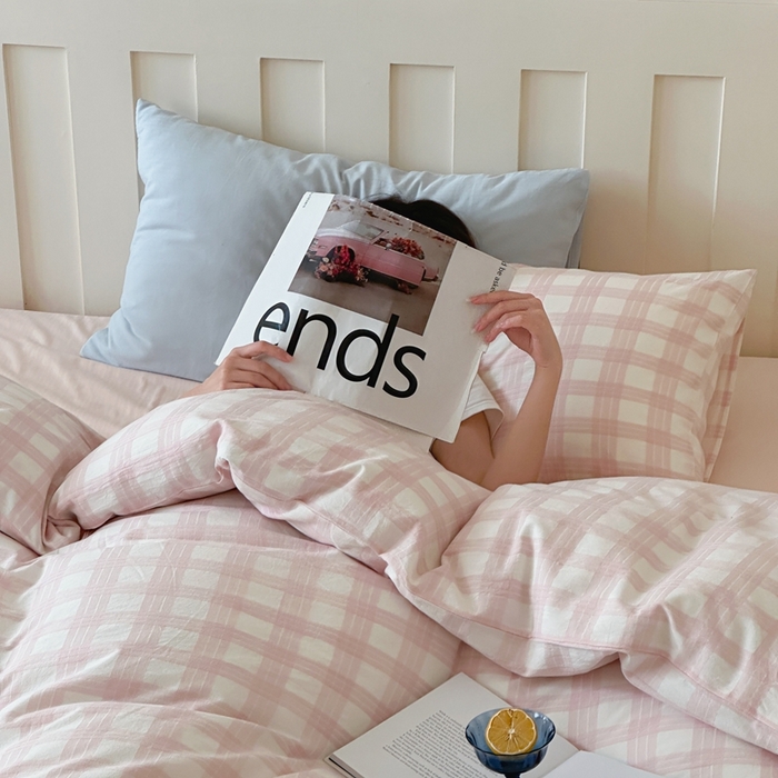 91家纺网 家纺一手货源 找家纺 （总）小春日和 2025新款色织双层纱提花亲肤柔软贴身提花人字纹面料四件套