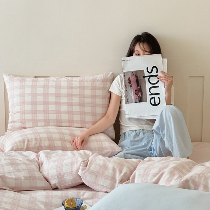 91家纺网 家纺一手货源 找家纺 （总）小春日和 2025新款色织双层纱提花亲肤柔软贴身提花人字纹面料四件套