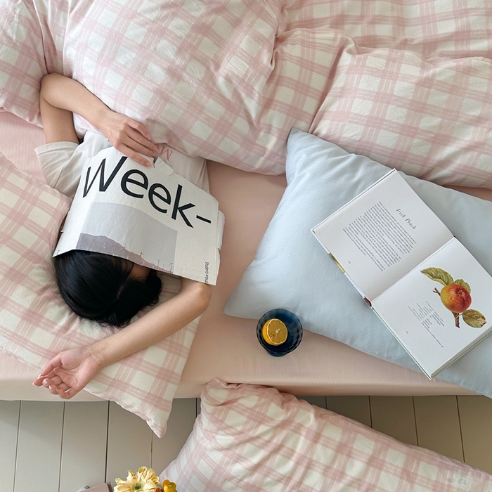 91家纺网 家纺一手货源 找家纺 （总）小春日和 2025新款色织双层纱提花亲肤柔软贴身提花人字纹面料四件套