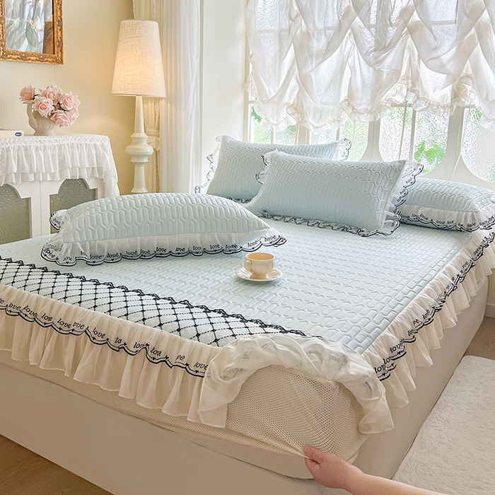 91家纺网 家纺一手货源 找家纺 （总）网红馆（ck家纺） 2025新款凉感丝床裙款乳胶凉席床笠 夏被四件套--露娜