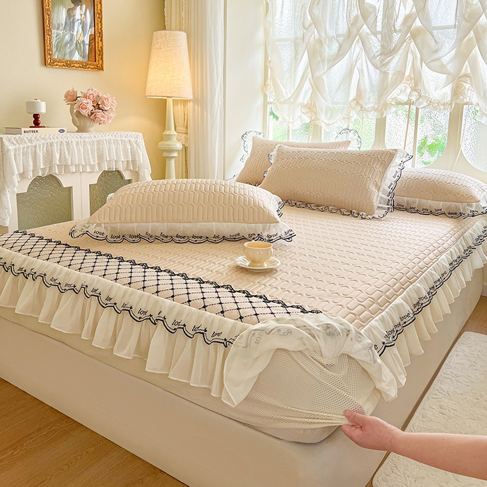 91家纺网 家纺一手货源 找家纺 （总）网红馆（ck家纺） 2025新款凉感丝床裙款乳胶凉席床笠 夏被四件套--露娜