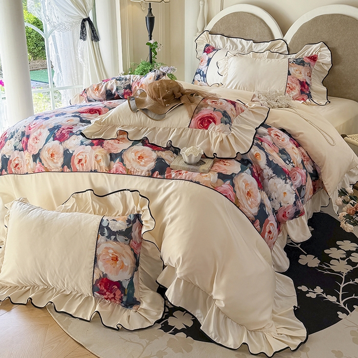 91家纺网 家纺一手货源 找家纺 宅家居 2025新款A类水洗亲肤棉磨毛法式拼接数码印花奶油韩式花边款四件套 玫瑰庄园