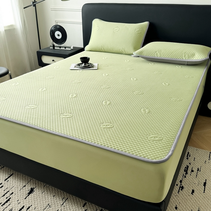 91家纺网 家纺一手货源 找家纺 卡罗兰 2025新款豆豆凉席小冰熊床裙床笠款 水绿-床笠