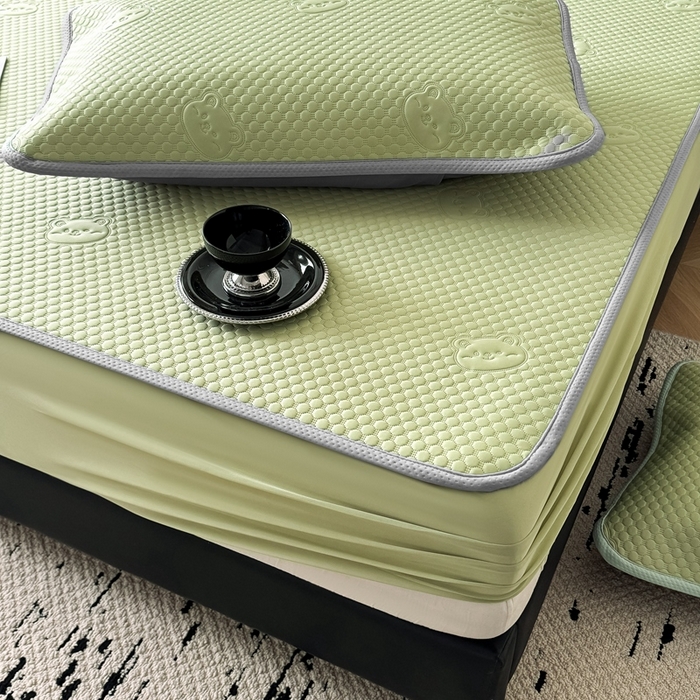 91家纺网 家纺一手货源 找家纺 卡罗兰 2025新款豆豆凉席小冰熊床裙床笠款 水绿-床笠