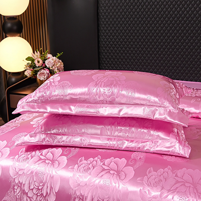 91家纺网 家纺一手货源 找家纺 优美 2025新款高克重贡缎提花四件套系列 花间飞舞-粉红