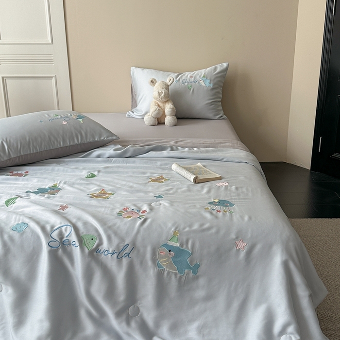 91家纺网 家纺一手货源 找家纺 柚子YOUTH 2025新款60S兰精天丝绣花大豆夏被四件套 海洋世界