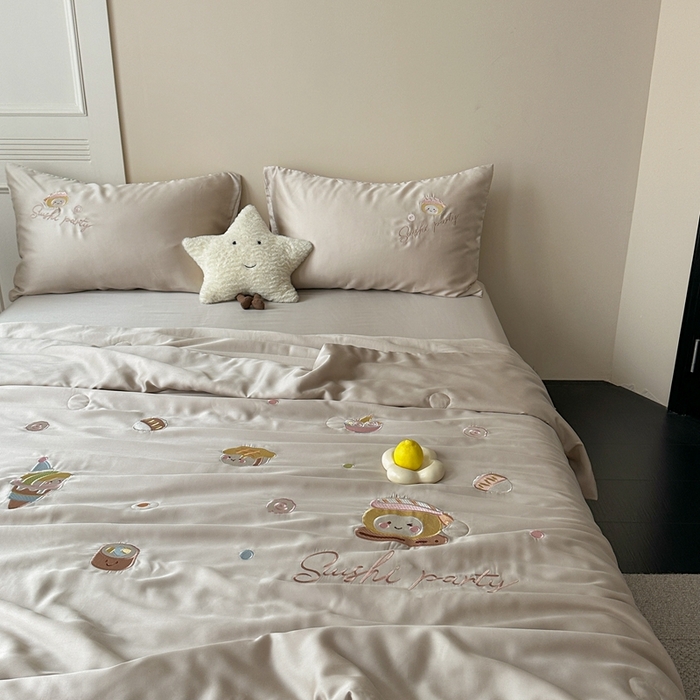 91家纺网 家纺一手货源 找家纺 柚子YOUTH 2025新款60S兰精天丝绣花大豆夏被四件套 寿司拼盘