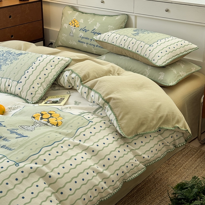 91家纺网 家纺一手货源 找家纺 RYB红黄兰 2025新款全棉大版双层纱贝壳边四件套 绿茵果果