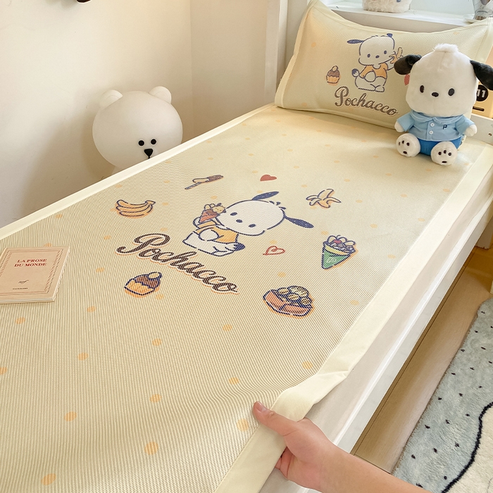 91家纺网 家纺一手货源 找家纺 蓝邻家纺 2025新款学生专用印花冰藤席 甜品帕恰狗