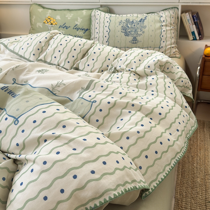 91家纺网 家纺一手货源 找家纺 RYB红黄兰 2025新款全棉大版双层纱贝壳边四件套 绿茵果果