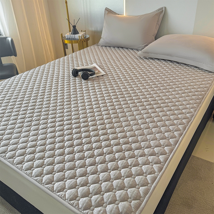 91家纺网 家纺一手货源 找家纺 丽诺床垫 2025春夏新款酒店款双面全棉抗菌床褥 酒店双面全棉抗菌床褥-灰色