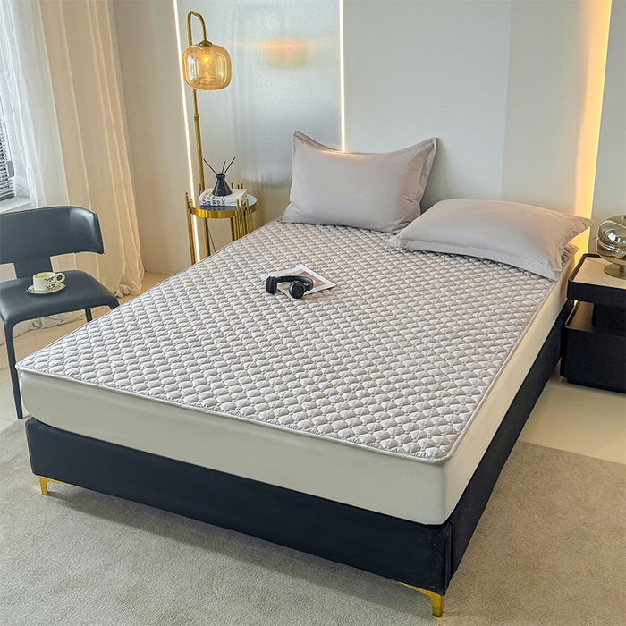 91家纺网 家纺一手货源 找家纺 丽诺床垫 2025春夏新款酒店款双面全棉抗菌床褥 酒店双面全棉抗菌床褥-灰色