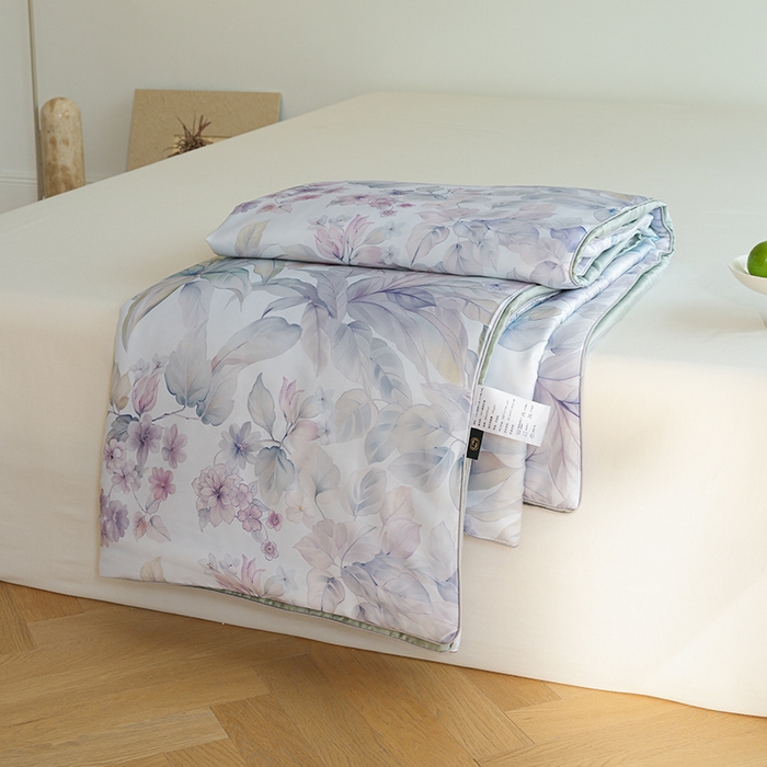 91家纺网 家纺一手货源 找家纺 禾时 2025新款60支奥地利进口兰精天丝数码印花夏被空调被夏凉被薄被子 清妍-紫