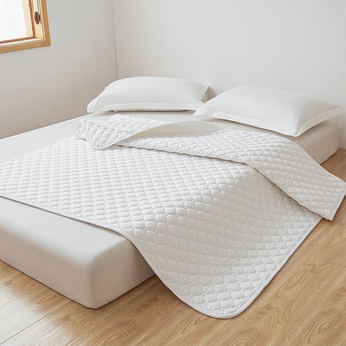 91家纺网 家纺一手货源 找家纺 丽诺床垫 2025春夏新款酒店款双面全棉抗菌床褥 酒店双面全棉抗菌床褥-白色