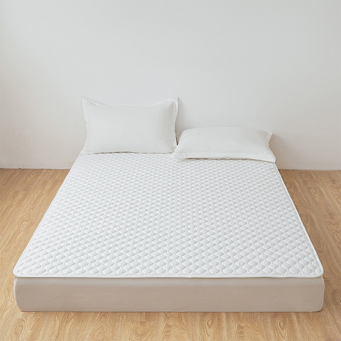 91家纺网 家纺一手货源 找家纺 丽诺床垫 2025春夏新款酒店款双面全棉抗菌床褥 酒店双面全棉抗菌床褥-白色