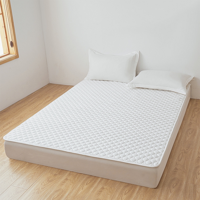 91家纺网 家纺一手货源 找家纺 丽诺床垫 2025春夏新款酒店款双面全棉抗菌床褥 酒店双面全棉抗菌床褥-白色