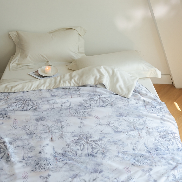 91家纺网 家纺一手货源 找家纺 禾时 2025新款60支奥地利进口兰精天丝数码印花夏被空调被夏凉被薄被子 丛林幻想-灰紫