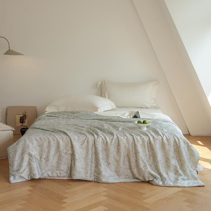 91家纺网 家纺一手货源 找家纺 禾时 2025新款60支奥地利进口兰精天丝数码印花夏被空调被夏凉被薄被子 慕莎-绿