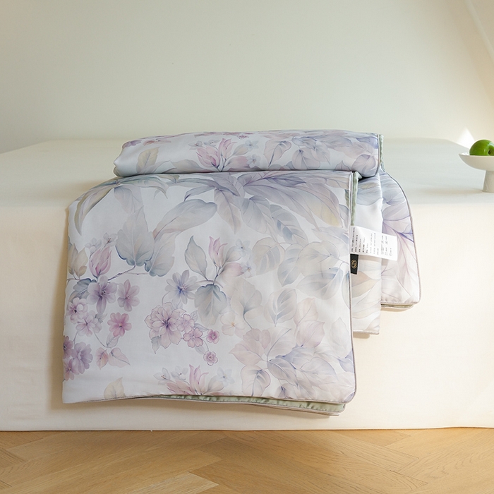 91家纺网 家纺一手货源 找家纺 禾时 2025新款60支奥地利进口兰精天丝数码印花夏被空调被夏凉被薄被子 清妍-紫