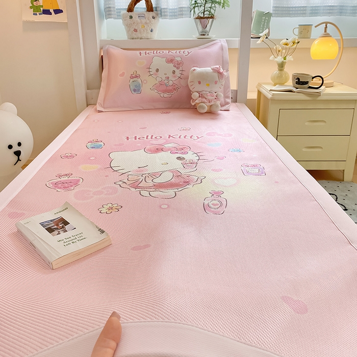 91家纺网 家纺一手货源 找家纺 蓝邻家纺 2025新款学生专用印花冰藤席 梦幻kitty猫