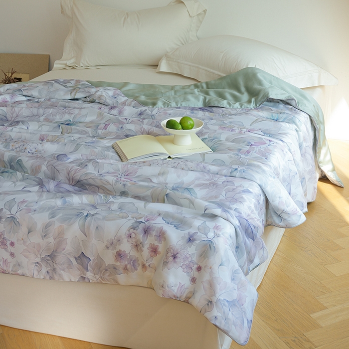 91家纺网 家纺一手货源 找家纺 禾时 2025新款60支奥地利进口兰精天丝数码印花夏被空调被夏凉被薄被子 清妍-紫