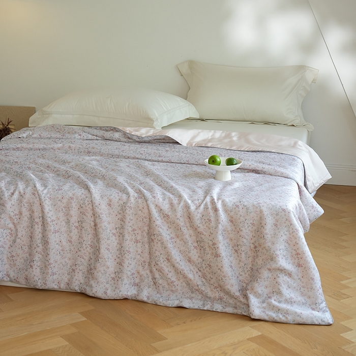 91家纺网 家纺一手货源 找家纺 禾时 2025新款60支奥地利进口兰精天丝数码印花夏被空调被夏凉被薄被子 薇薇安-绵白