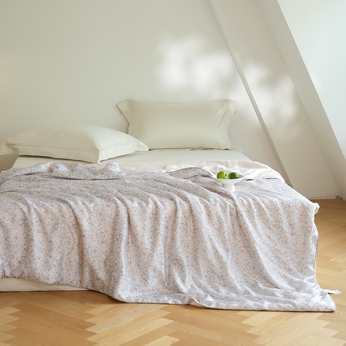 91家纺网 家纺一手货源 找家纺 禾时 2025新款60支奥地利进口兰精天丝数码印花夏被空调被夏凉被薄被子 薇薇安-绵白