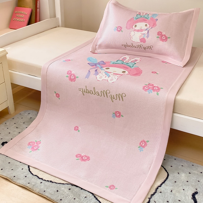 91家纺网 家纺一手货源 找家纺 蓝邻家纺 2025新款学生专用印花冰藤席 魔法美乐蒂