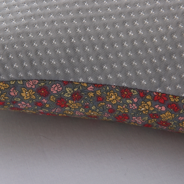 91家纺网 家纺一手货源 找家纺 蔻眠 2025可爱猫-凉感丝荞麦护颈枕头儿童卡通枕芯 灰色 30x65cm