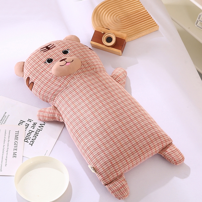 91家纺网 家纺一手货源 找家纺 蔻眠 小虎牙-全棉卡通荞麦枕儿童学生成人护颈枕芯 小虎牙-玉色 30x65cm