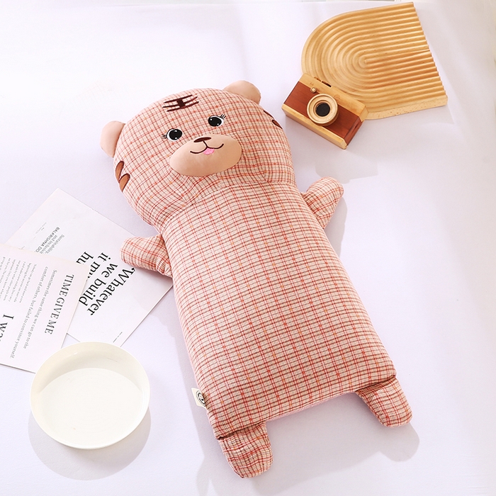 91家纺网 家纺一手货源 找家纺 蔻眠 小虎牙-全棉卡通荞麦枕儿童学生成人护颈枕芯 小虎牙-玉色 30x65cm